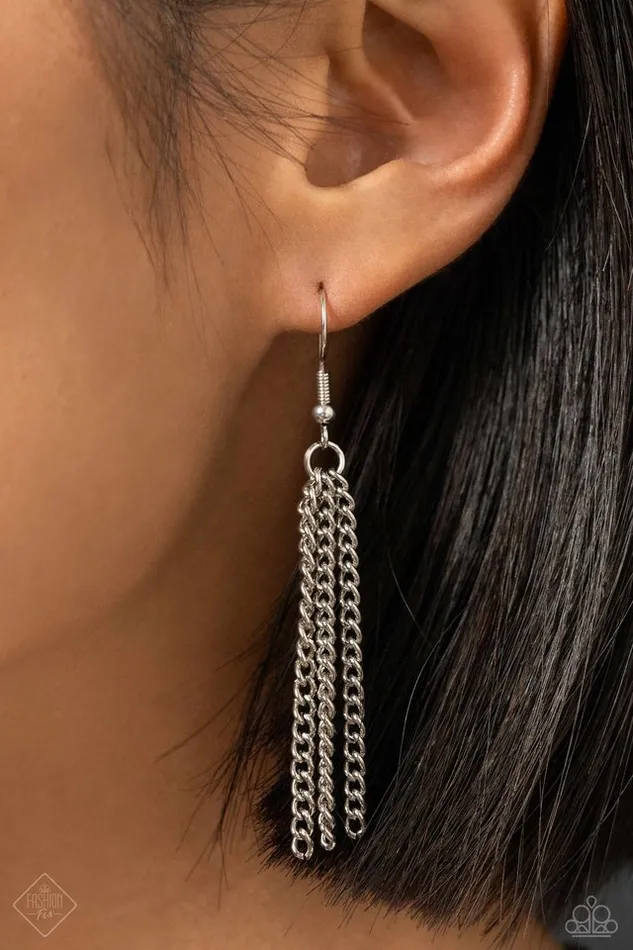 Paparazzi Jewelry Necklaces Paparazzi Necklace Against the LOCK Silver Paparazzi Jewelry Necklaces Paparazzi Necklace Against the LOCK Silver