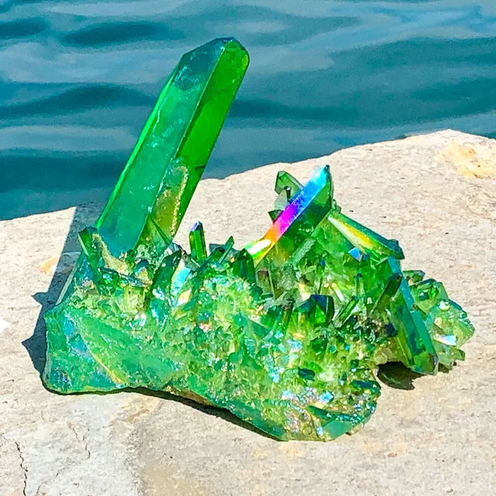 Magic Crystals Dark Deep Green Aura Quartz Crystal Cluster Charm Necklaces