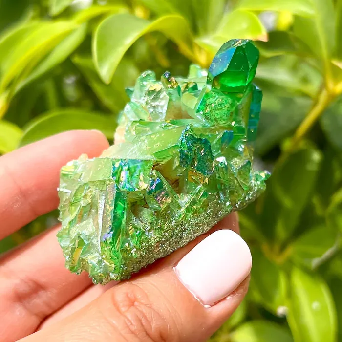 Magic Crystals Dark Deep Green Aura Quartz Crystal Cluster Charm Necklaces