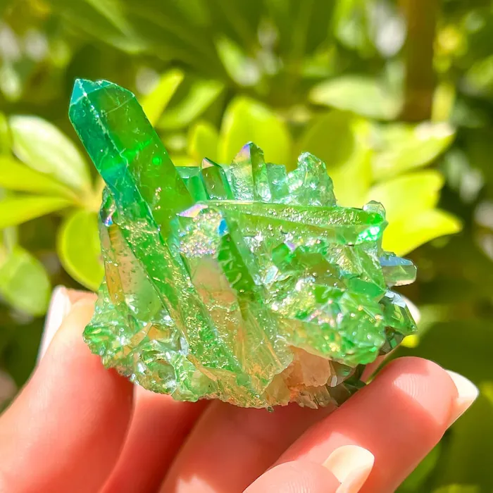 Magic Crystals Dark Deep Green Aura Quartz Crystal Cluster Charm Necklaces