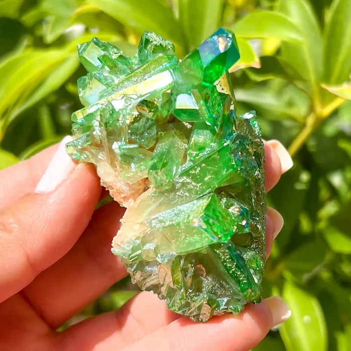 Magic Crystals Dark Deep Green Aura Quartz Crystal Cluster Charm Necklaces