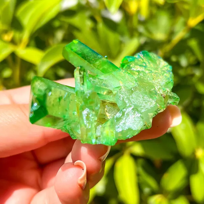 Magic Crystals Dark Deep Green Aura Quartz Crystal Cluster Charm Necklaces