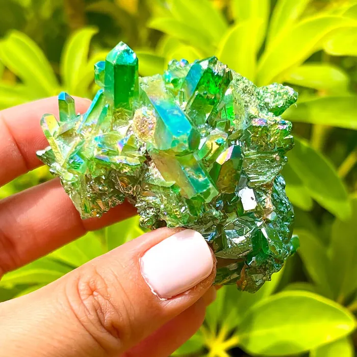 Magic Crystals Dark Deep Green Aura Quartz Crystal Cluster Charm Necklaces