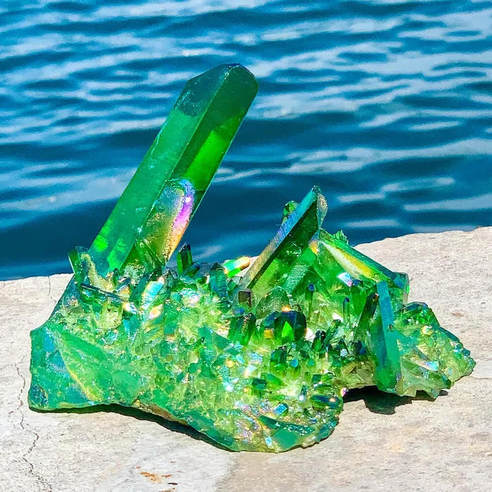 Magic Crystals Dark Deep Green Aura Quartz Crystal Cluster Charm Necklaces