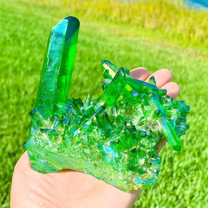 Magic Crystals Dark Deep Green Aura Quartz Crystal Cluster Charm Necklaces