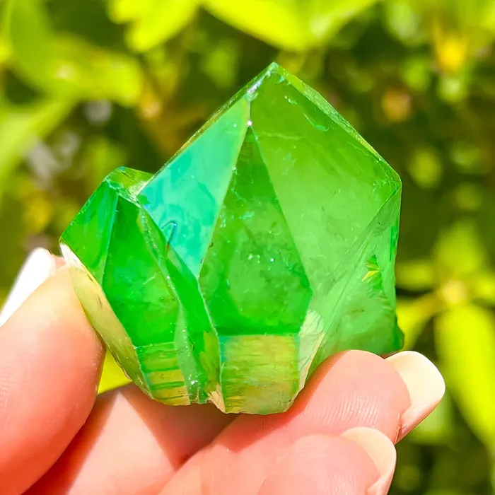 Magic Crystals Dark Deep Green Aura Quartz Crystal Cluster Charm Necklaces