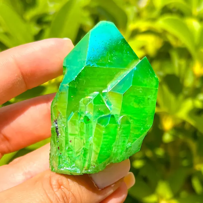 Magic Crystals Dark Deep Green Aura Quartz Crystal Cluster Charm Necklaces