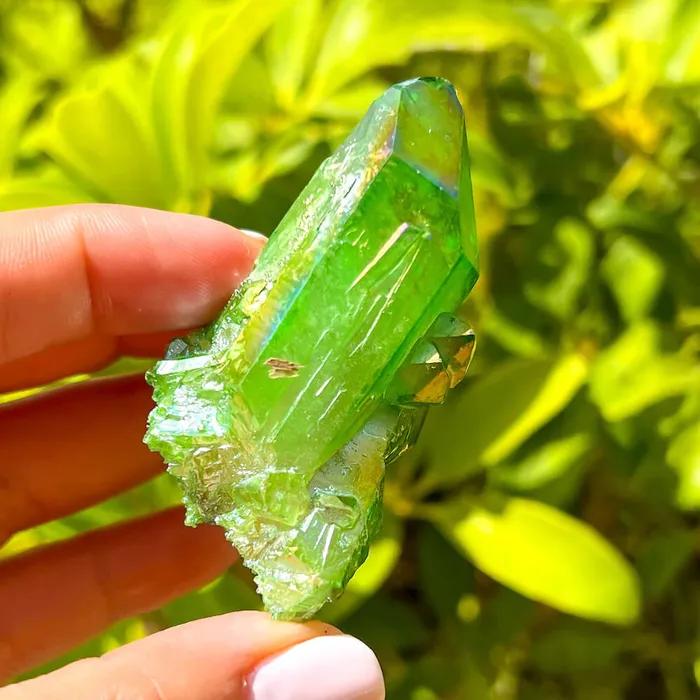Magic Crystals Dark Deep Green Aura Quartz Crystal Cluster Charm Necklaces