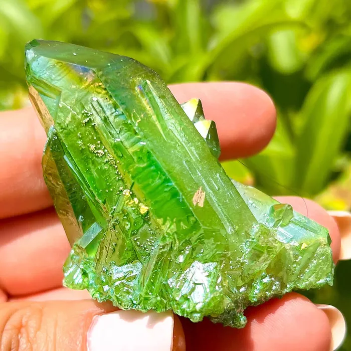 Magic Crystals Dark Deep Green Aura Quartz Crystal Cluster Charm Necklaces